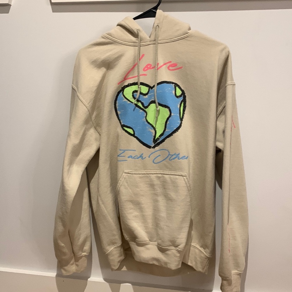 Sweatshirt. Never worn.